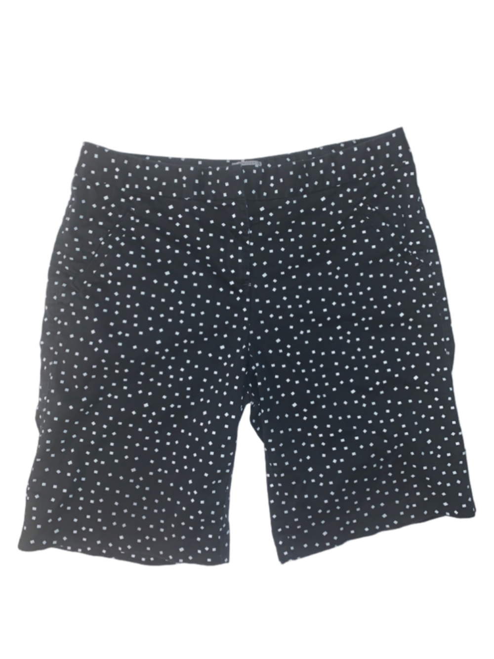 Women's IZOD Golf Shorts Size 8 Black White Geometric Print
